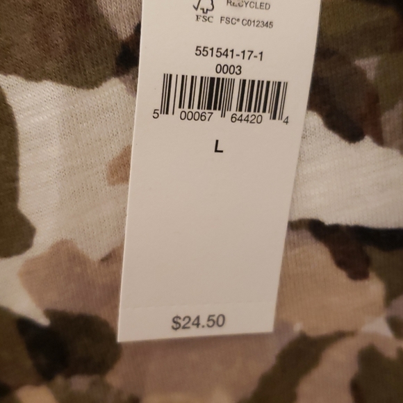 Banana Republic Cozy Sunday Tee - Picture 3 of 5